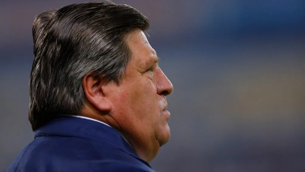 Miguel Herrera en un partido de Tigres
