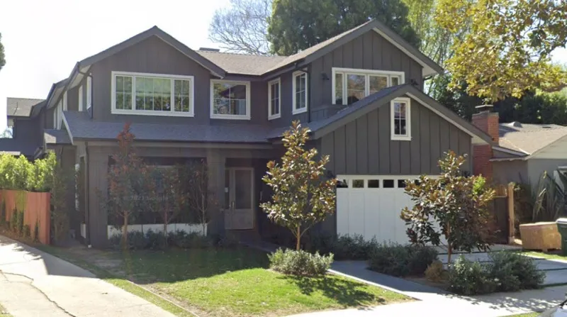 ESPECIAL Chicharito vendió lujosa mansión en Los Ángeles