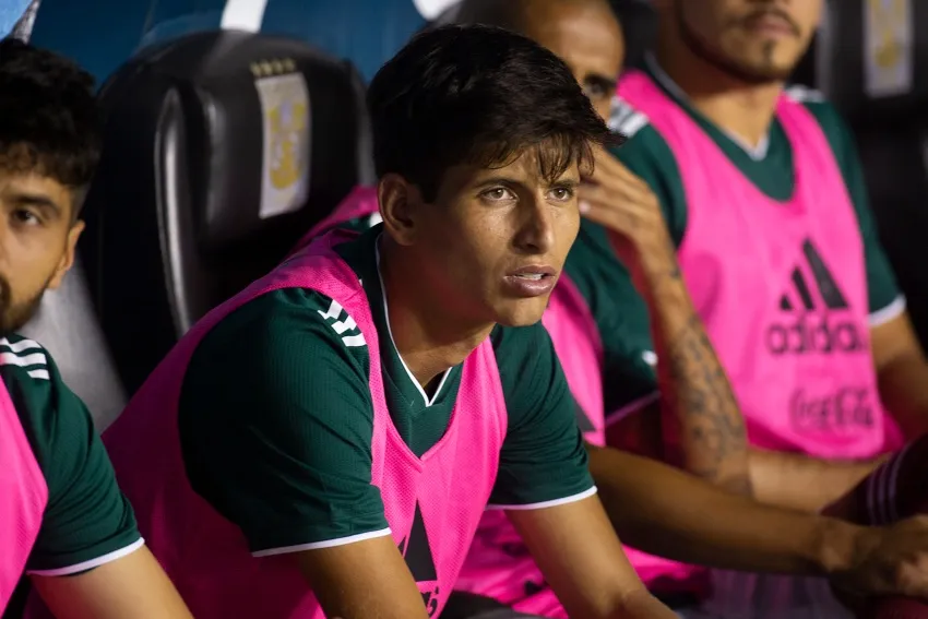 Jürgen Damm en un partido de la Selección Mexicana