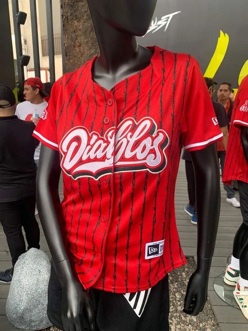 Diablos Rojos presentó nuevo jersey