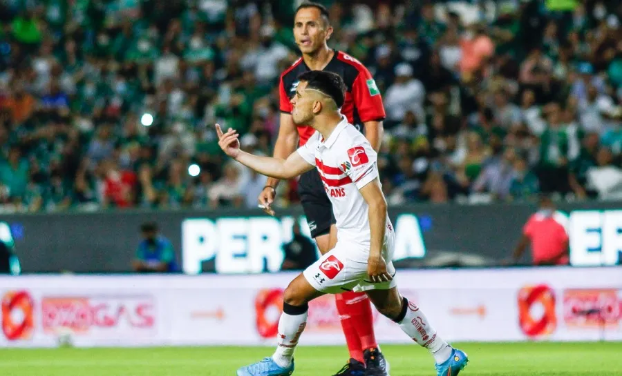 Fernández celebra go ante León