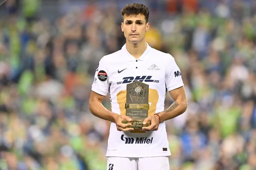 Dinenno con el reconocimiento de goleador de la Concacaf 2022