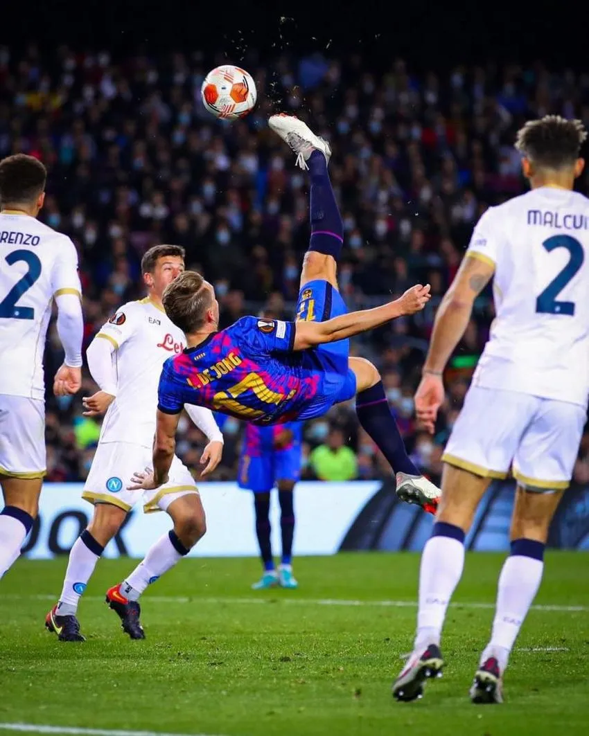 Luuk de Jong en un partido del Barcelona