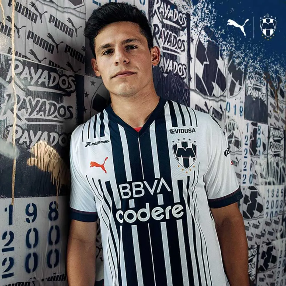 Los Rayados estrenan nueva piel de local