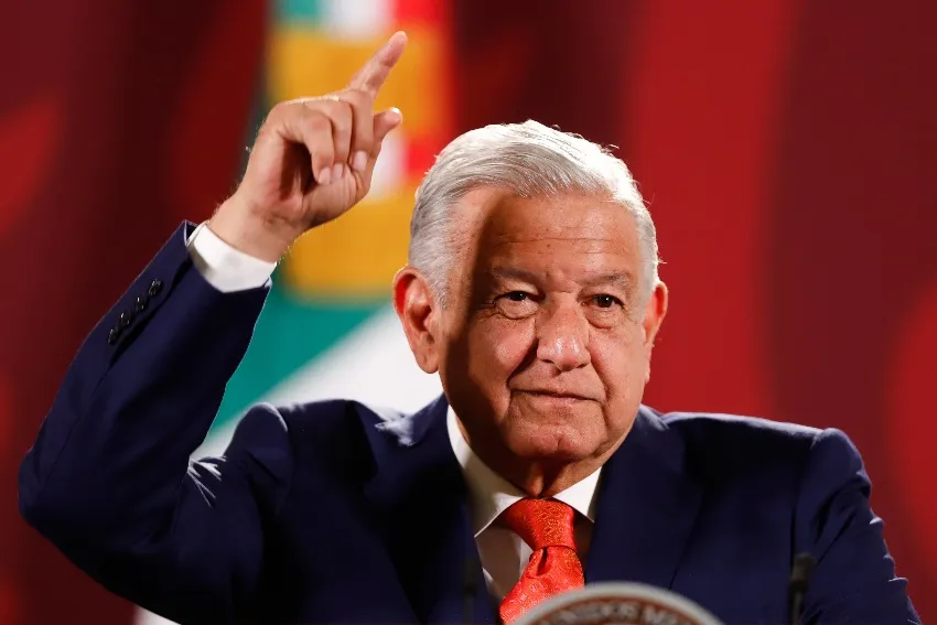 AMLO en una conferencia mañanera