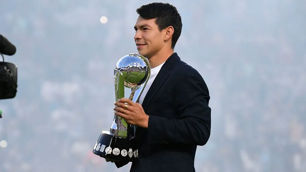 Hirving Lozano milita en el Napoli de Italia