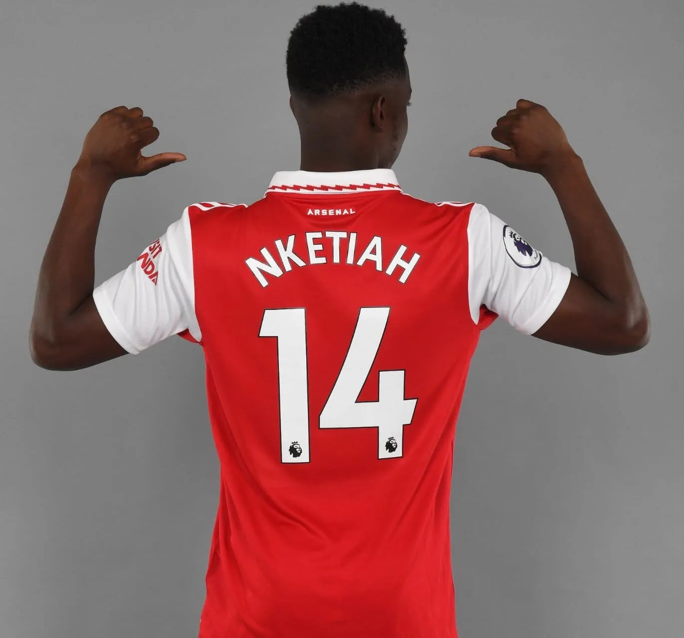 Eddie Nketiah estrena su nuevo dorsal