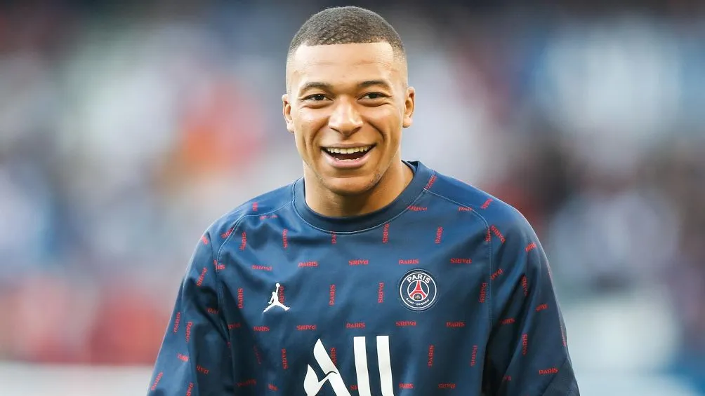 Mbappé se sintió golpeado por la afición