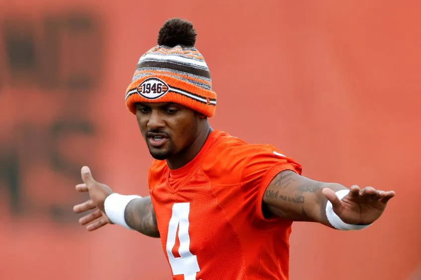Deshaun Watson entrenando con los Browns