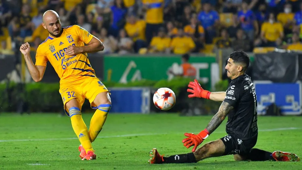 Carlos González no tuvo tantas oportunidades con los felinos