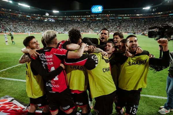 Atlas celebra en el CL22