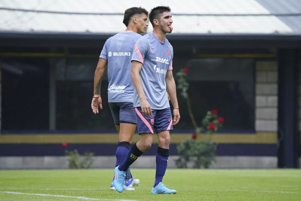 Gustavo del Prete en entrenamiento con Pumas