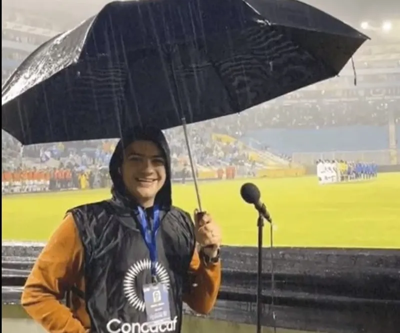 TWITTER @cantogoles Nohra en juego de la Selección Mexicana Sub 20