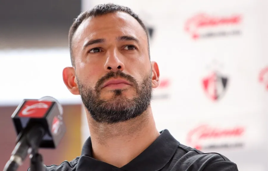 Aguilera en conferencia