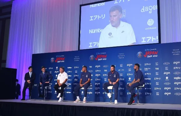 TWITTER @PSG_inside Jugadores del PSG en conferencia de prensa
