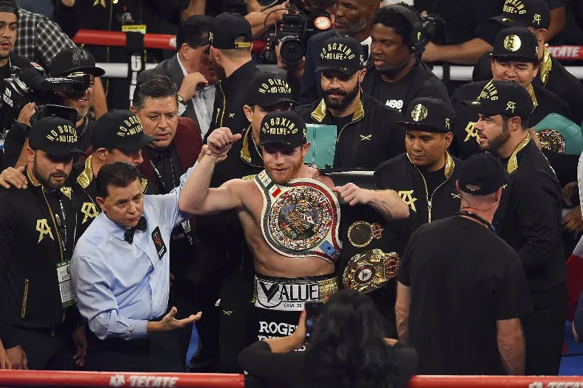 Canelo Álvarez tras vencer a GGG