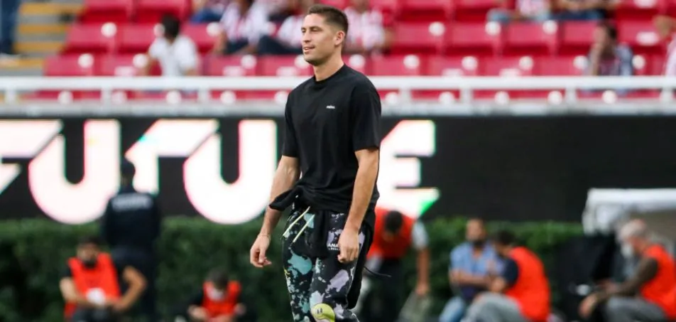 Ormeño en el Akron previo a juego