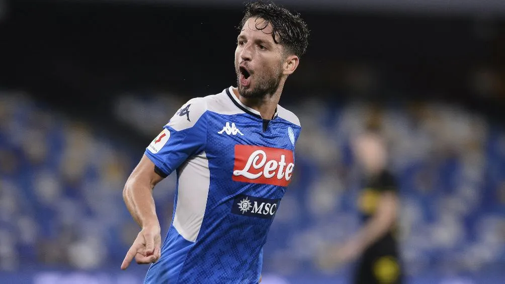 Mertens se va como el goleador histórico del club