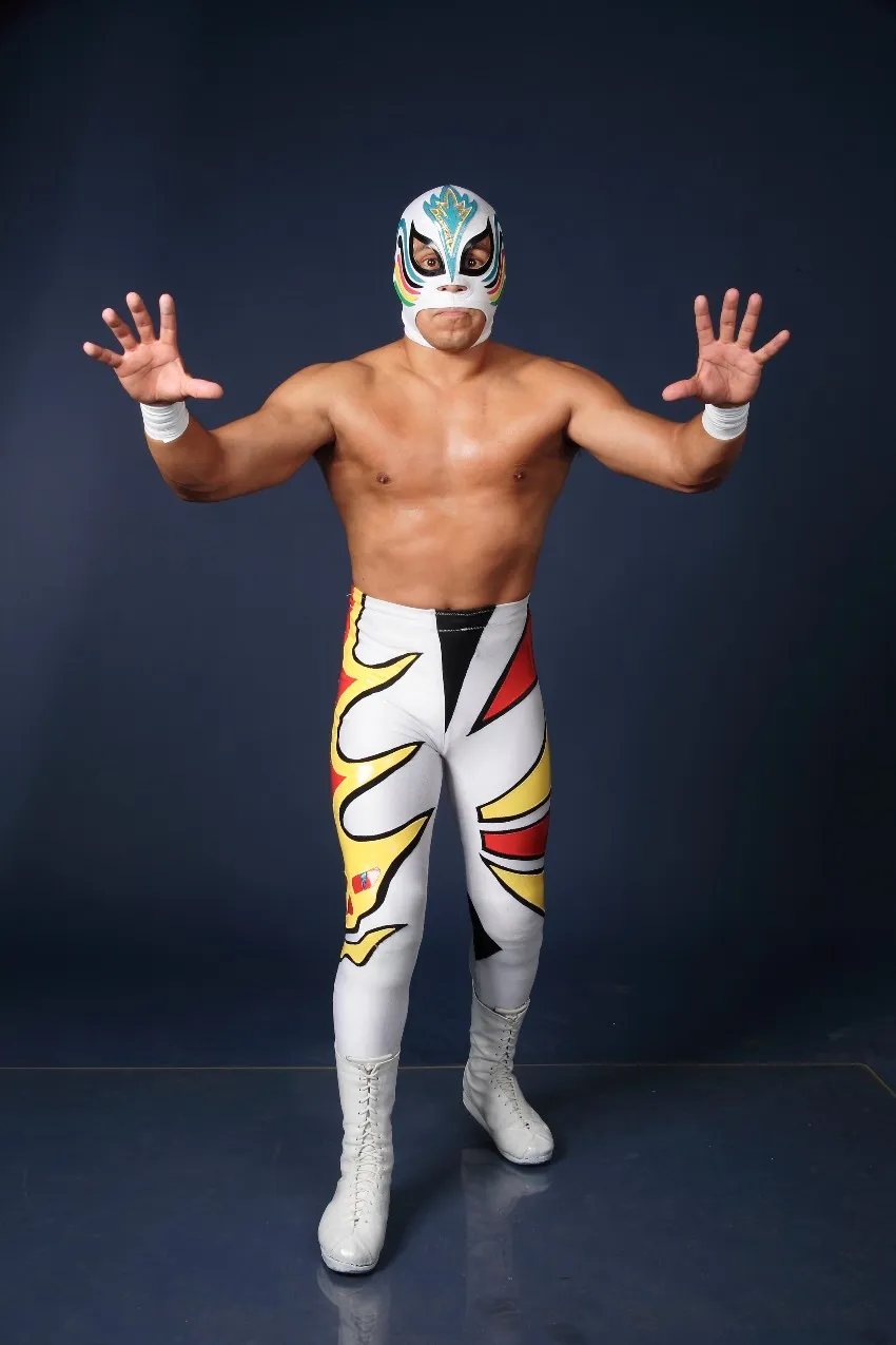 Pequeño Olímpico previo al máscara contra máscara