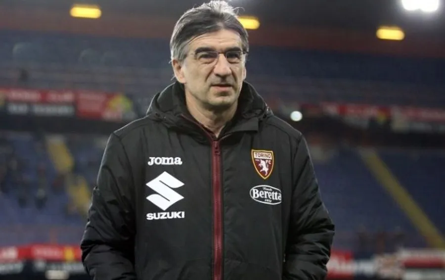 Ivan Juric dirigiendo al Toro