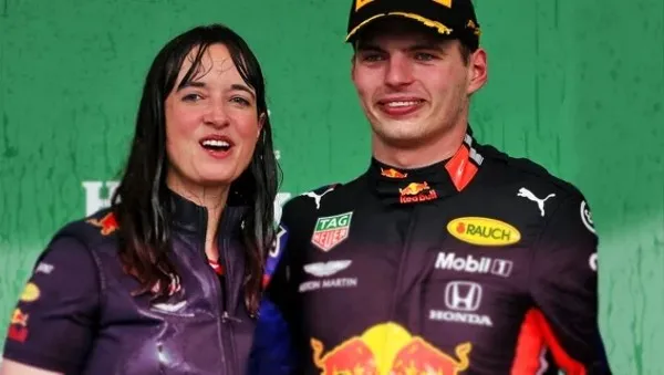 La jefa de estrategia de Red Bull con Max Verstappen