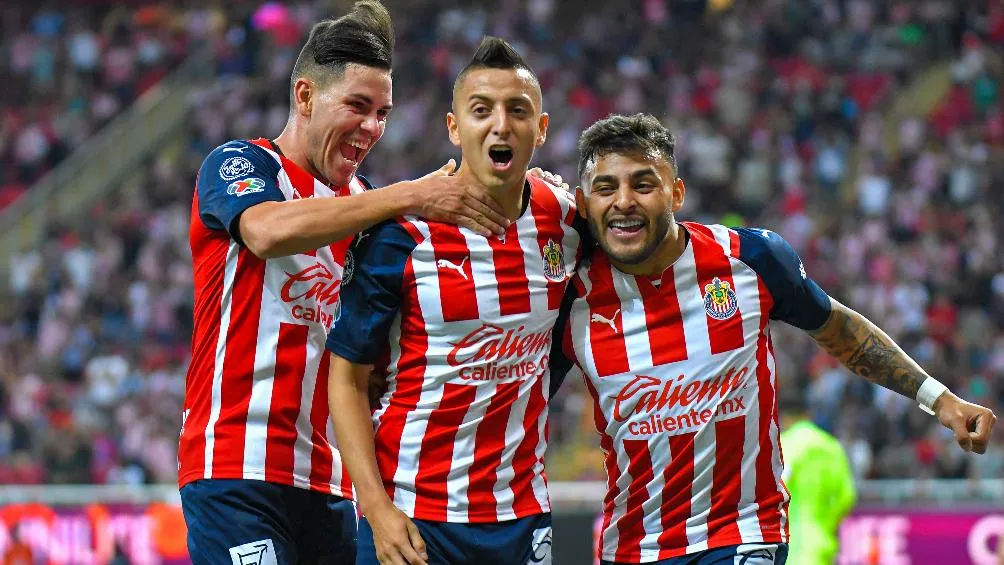 IMAGO7 Chivas no ha ganado en el actual torneo