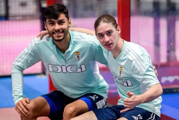 Alonso Aceves y Marcelo Flores en el Real Oviedo