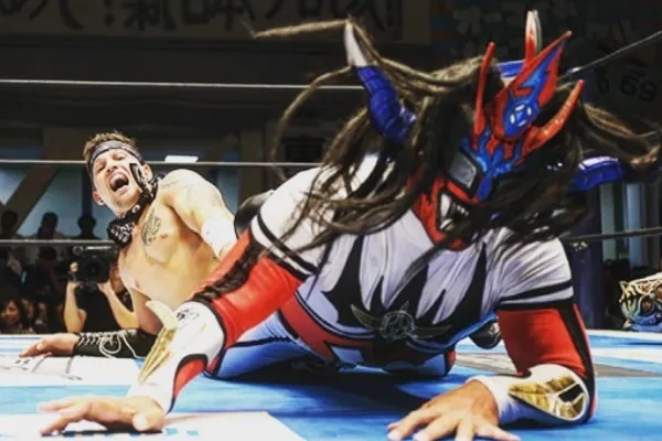 INSTAGRAM @ROBBIEEAGLES_ Eagles en tierras niponas