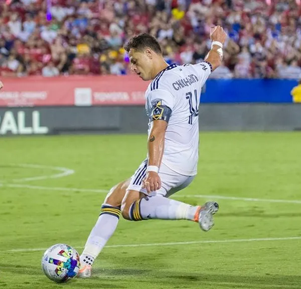 TWITTER @LAGalaxy Chicharito Hernández con el LA Galaxy