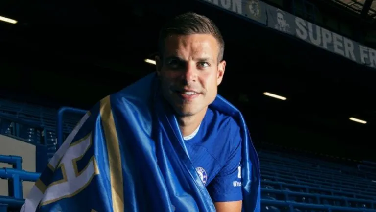 César Azpilicueta con los colores del Chelsea