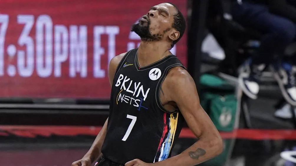 Durant ha sufrido lesiones importantes con Brooklyn