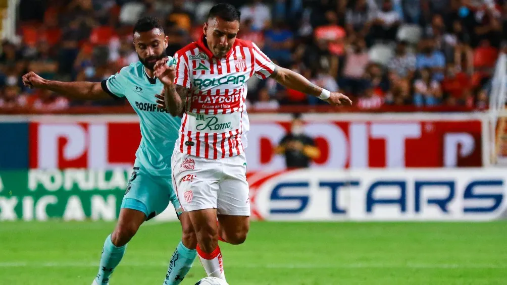 Jesús Alonso Escoboza con Necaxa