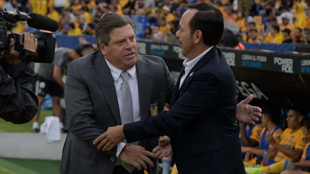 El técnico felino se mostró molesto por el arbitraje