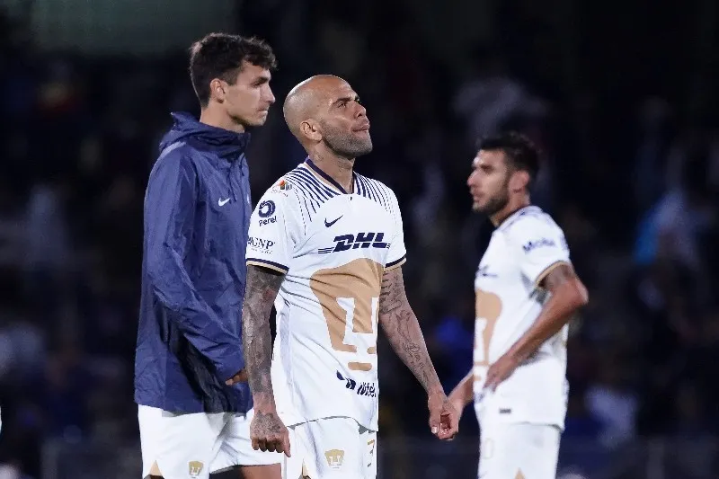 Dani Alves en lamento