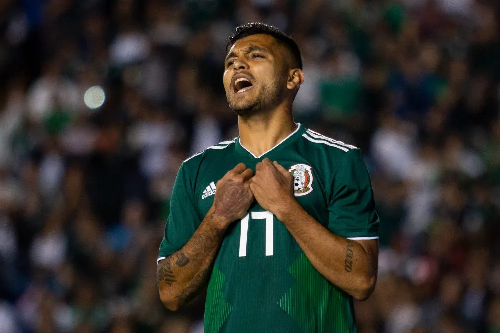 Tecatito Corona romperá el tridente con Hirving Lozano y Raúl Jiménez