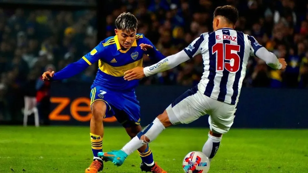 IG | @EXEZEBALLOS02 Palacios fue operado y será baja por cuatro meses