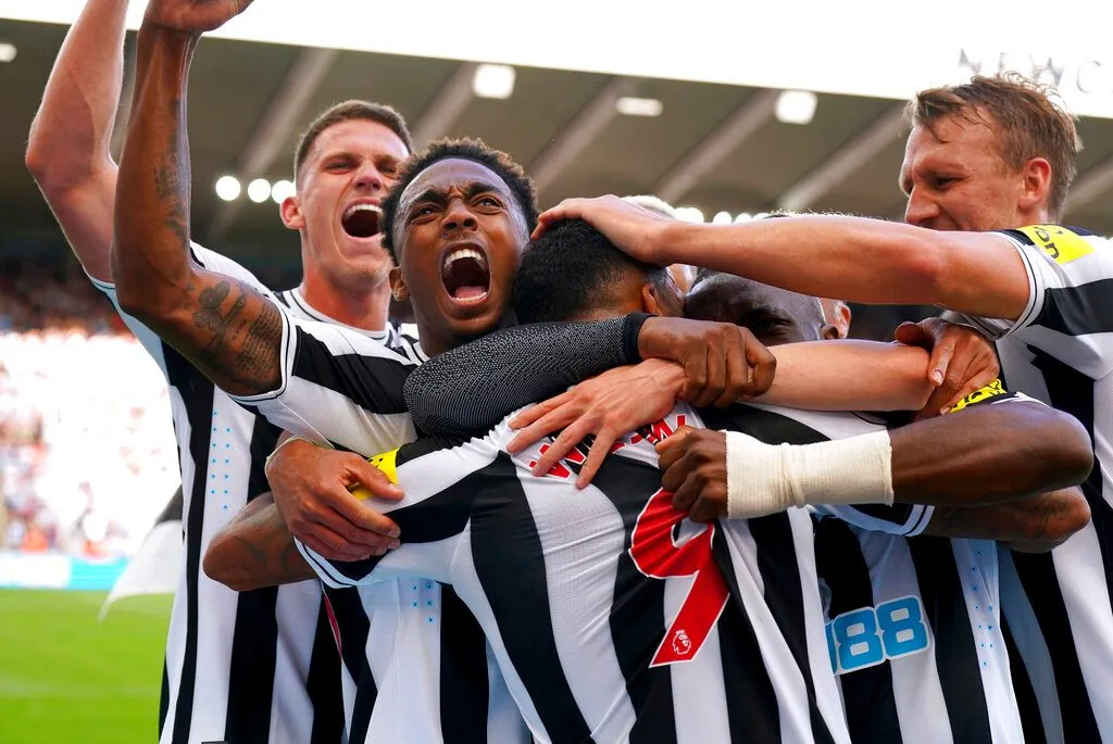 AP Jugadores del Newcastle en festejo