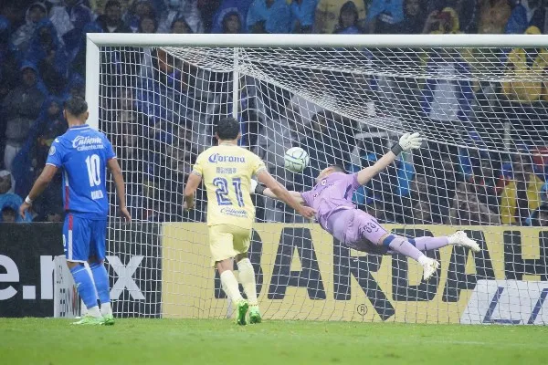 Sebastián Jurado en el Clásico Joven