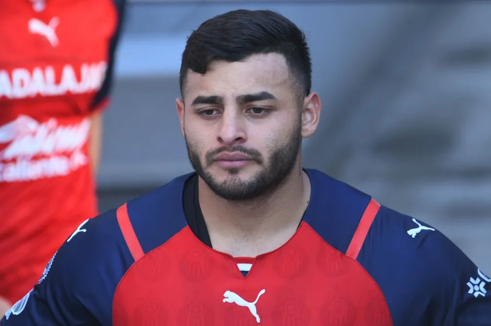 Alexis Vega tuvo permiso de la directiva para faltar al entrenamiento