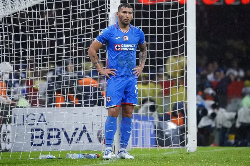 IMAGO 7 Juan Escobar tras la derrota de Cruz Azul