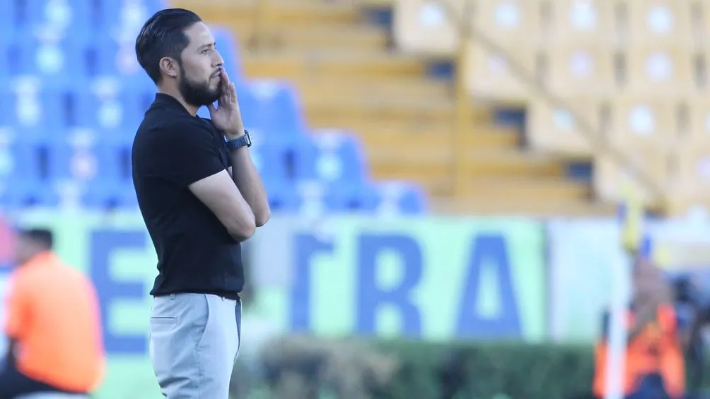 El DT de las Centellas no fue bien visto en redes sociales