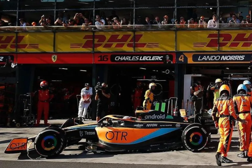 Daniel Ricciardo durante un Gran Premio