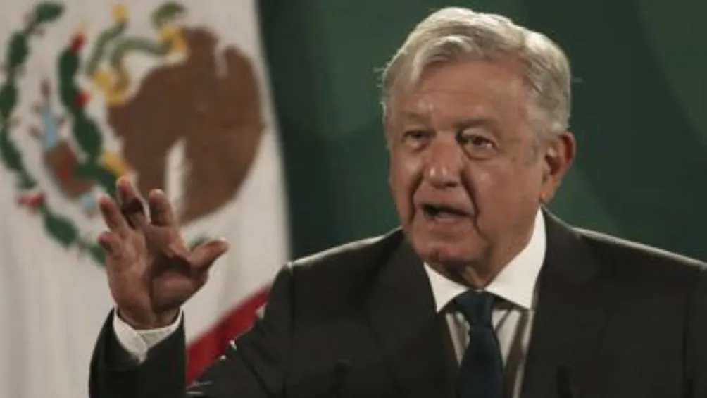 AMLO durante mañanera