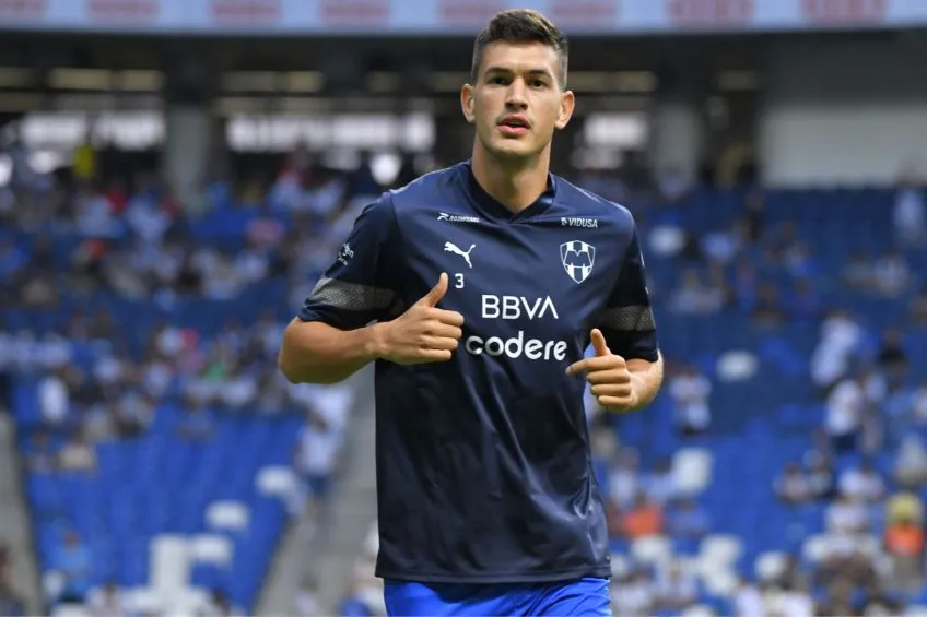 IMAGO7 César Montes previo a un partido de Rayados