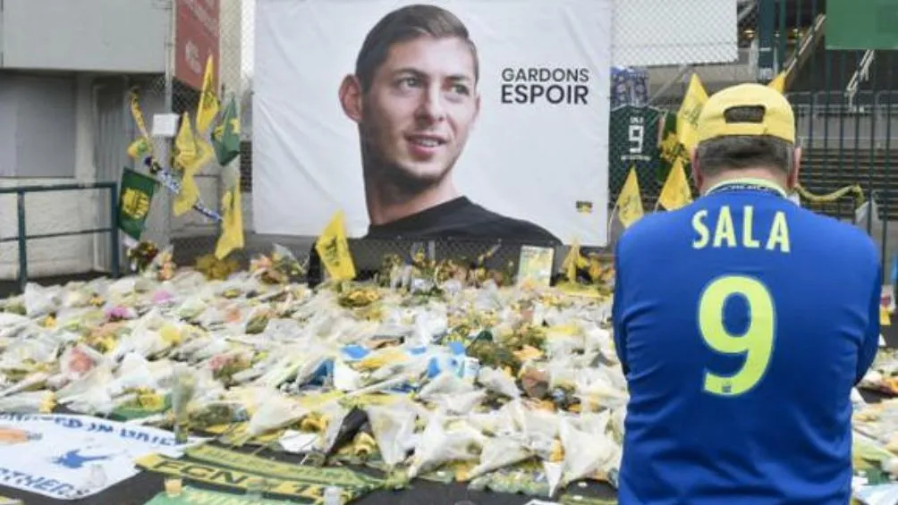 AP Altar en honor a Sala