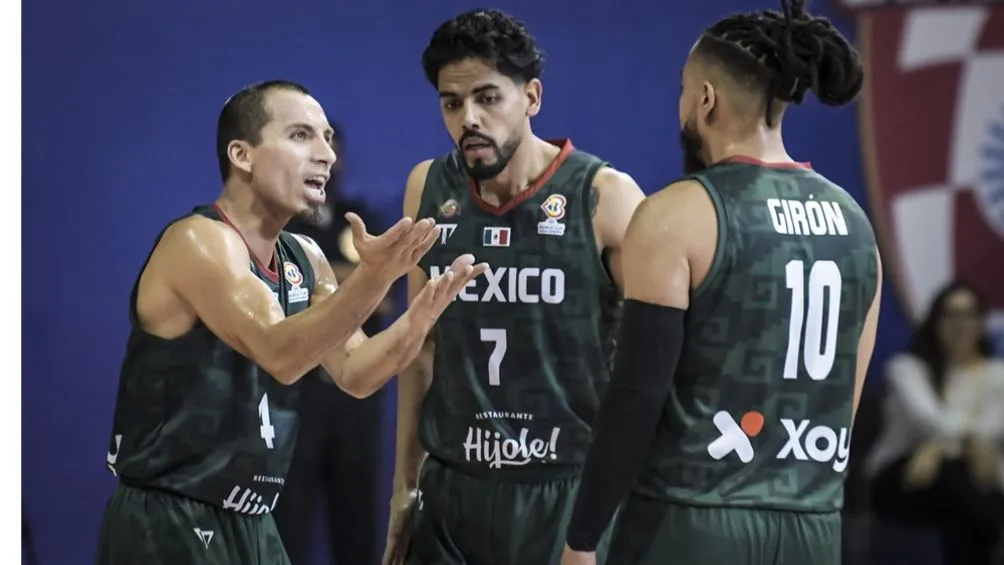 FIBA La platica previa al tiempo extra