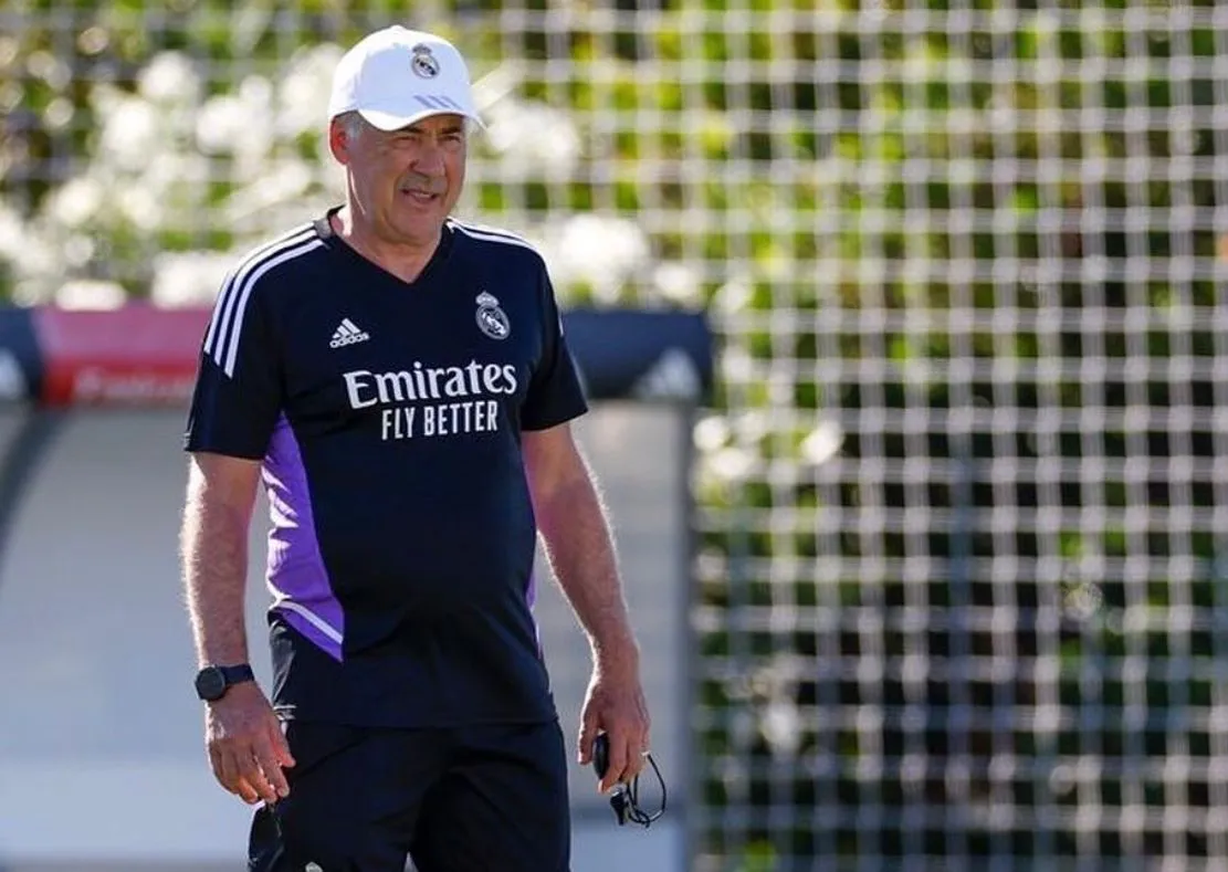 Acelotti entrenando al Real Madrid