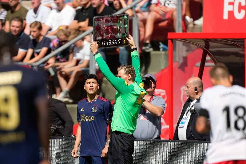 Jorge Sánchez en el momento de su debut