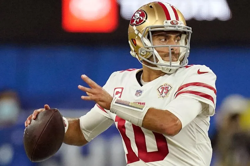 Jimmy Garoppolo durante un partido de los 49ers