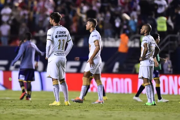IMAGO7 Jugadores de Pumas reaccionan al partido